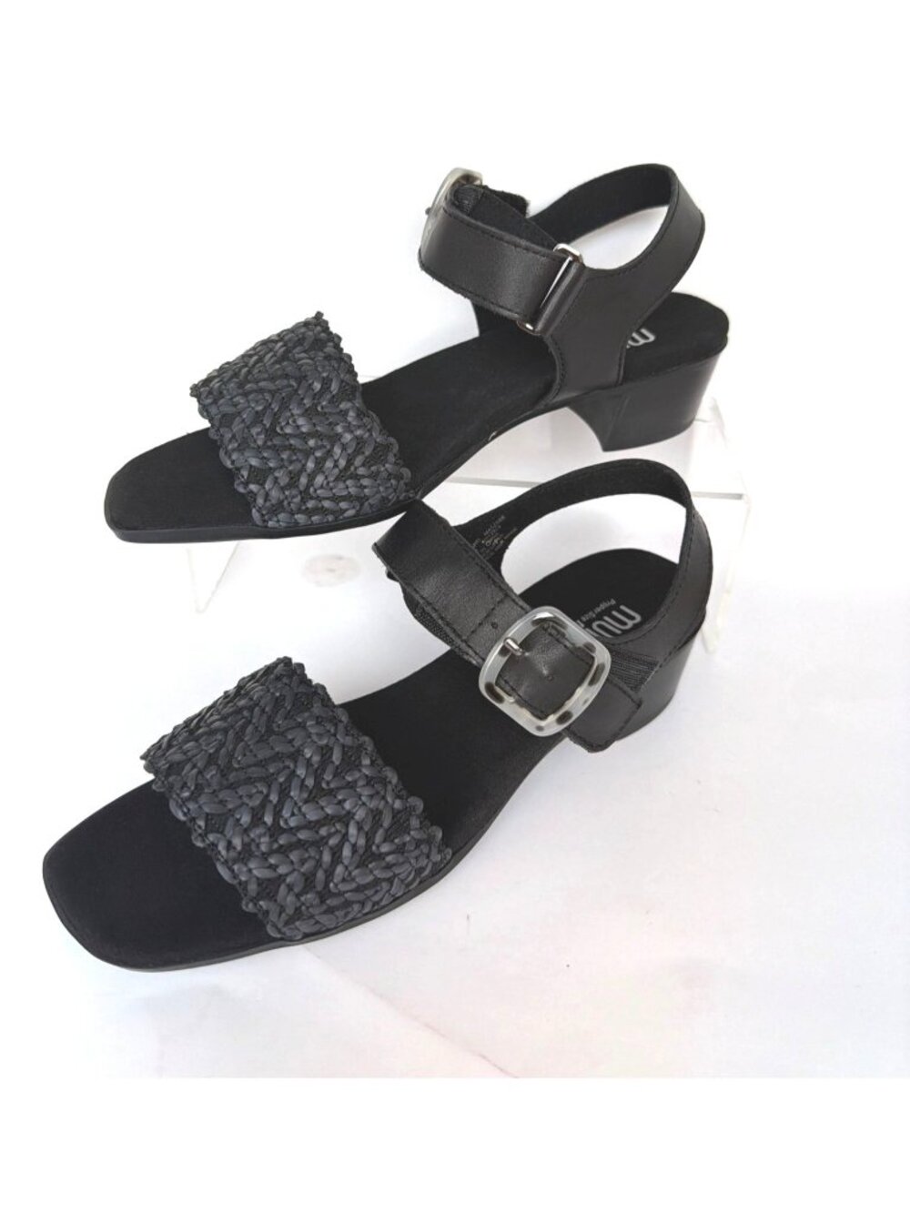 Munro Leeland Ankle Strap Sandals Black Woven Leather Low Block Heel Womens 7.5M